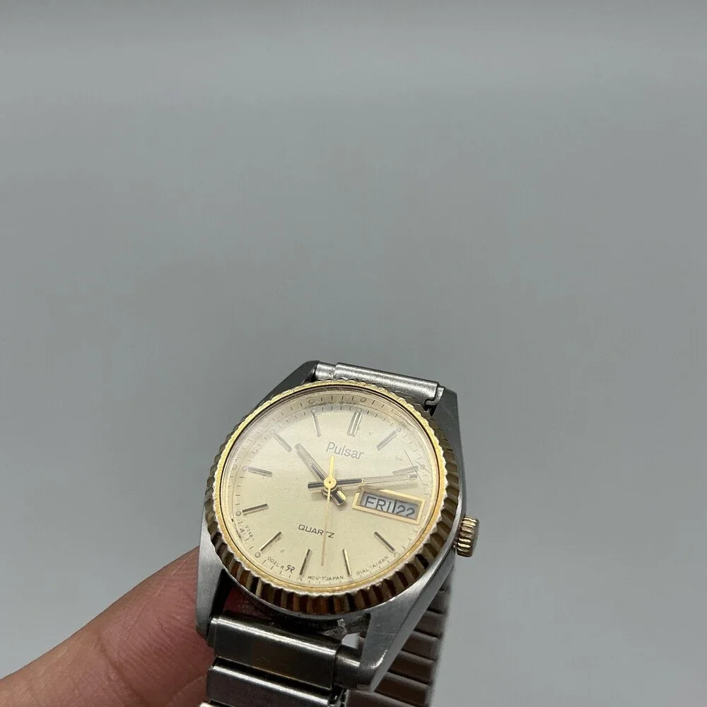 Pulsar Womens Watch 23mm Champagne Dial Two Tone Day Date V248-0020 Stretch Band